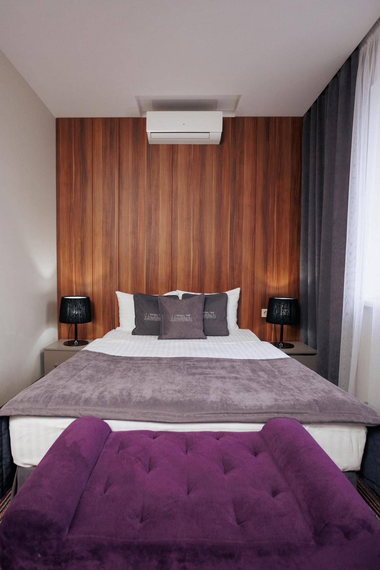 Boutique Hotel Central Rivne Exterior foto