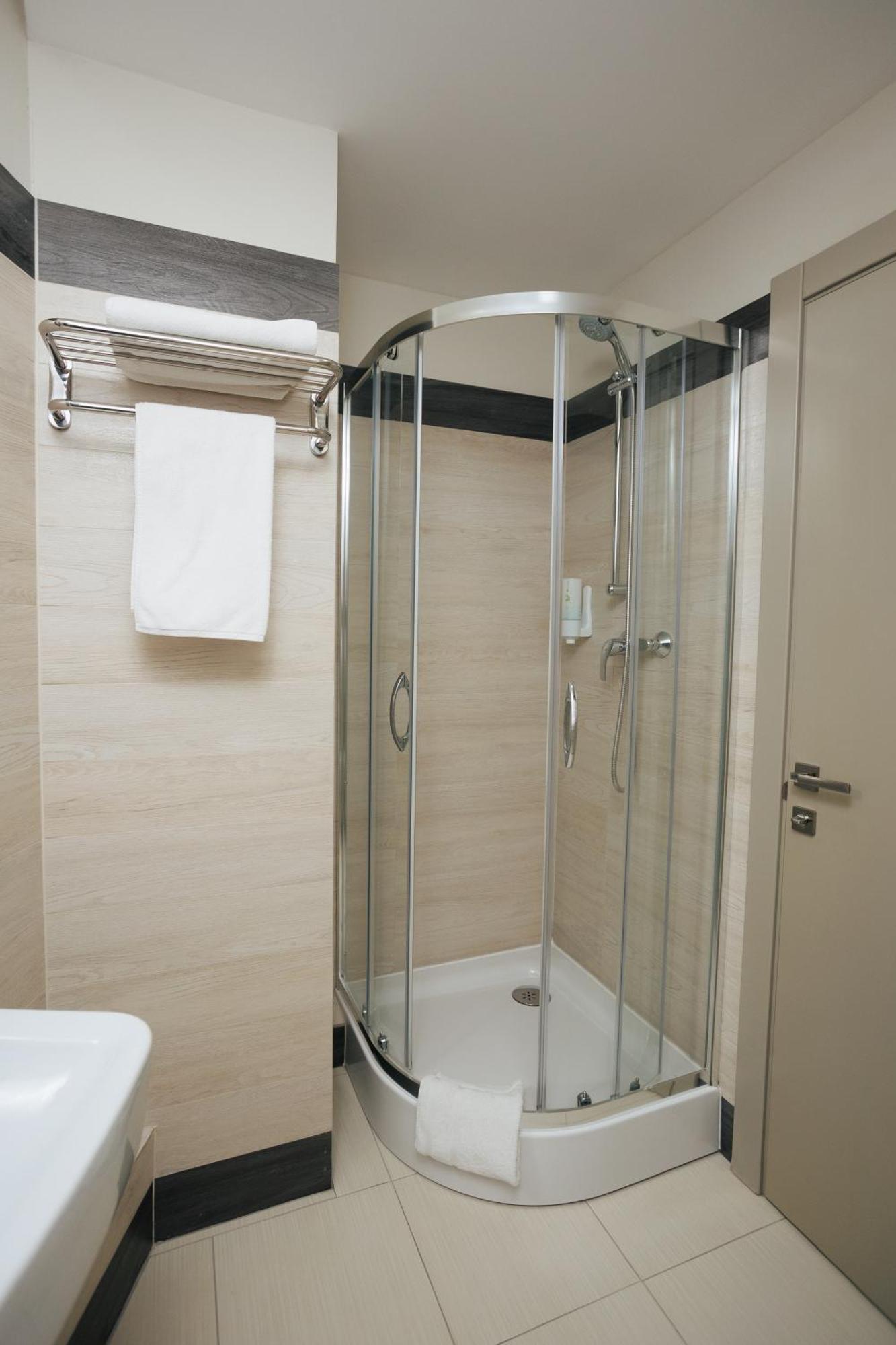 Boutique Hotel Central Rivne Exterior foto
